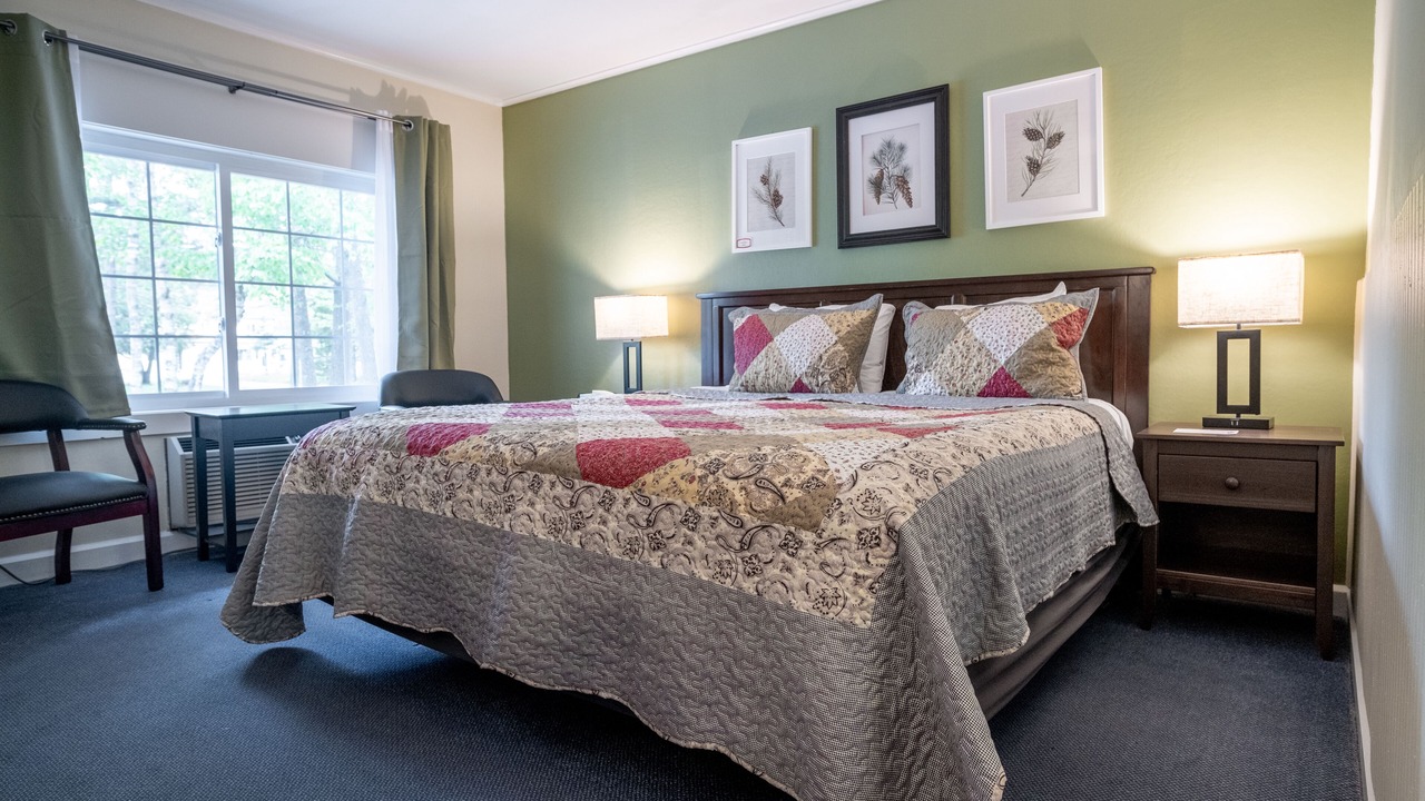 Photo of Bedroom in Salsbury Cove