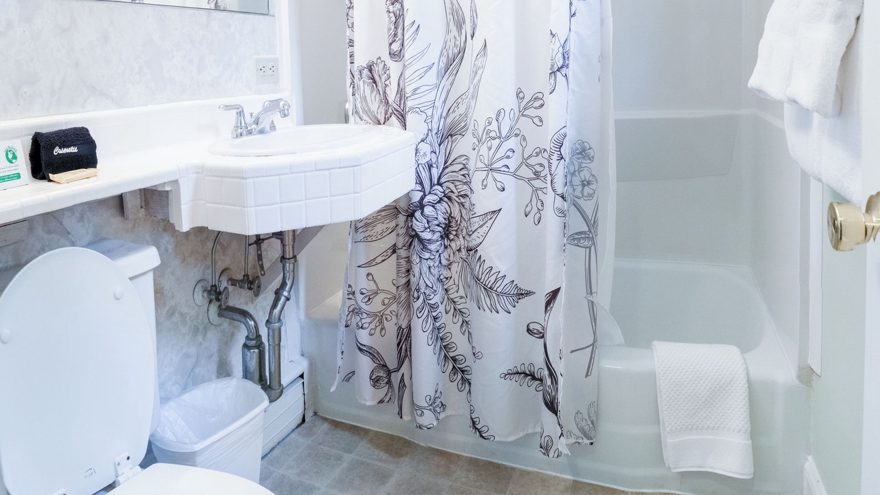 Photo of Others in Salsbury Cove