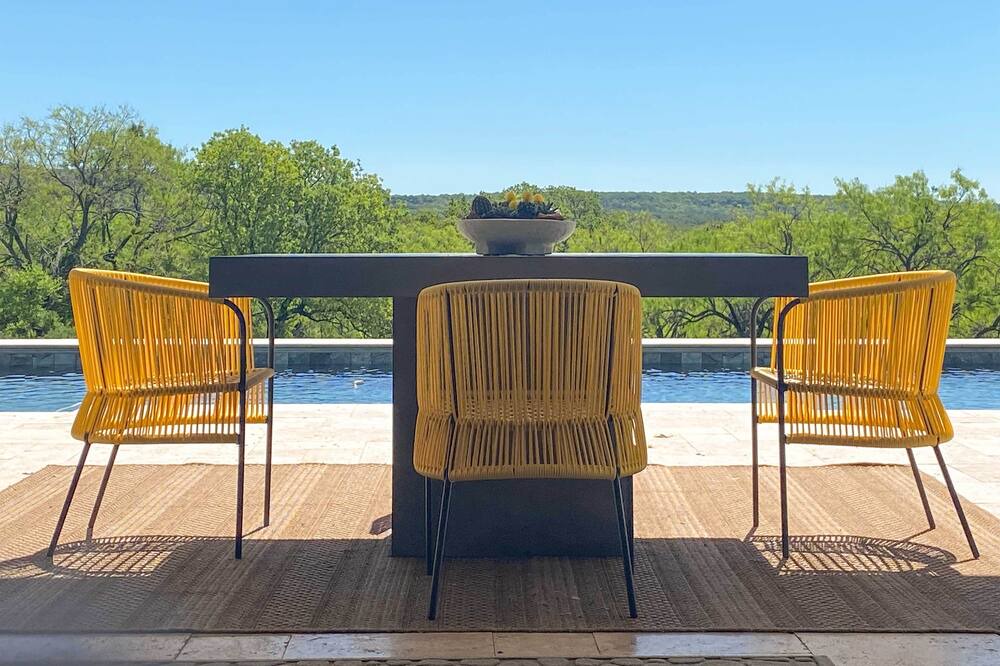 Photo of Outdoor in May