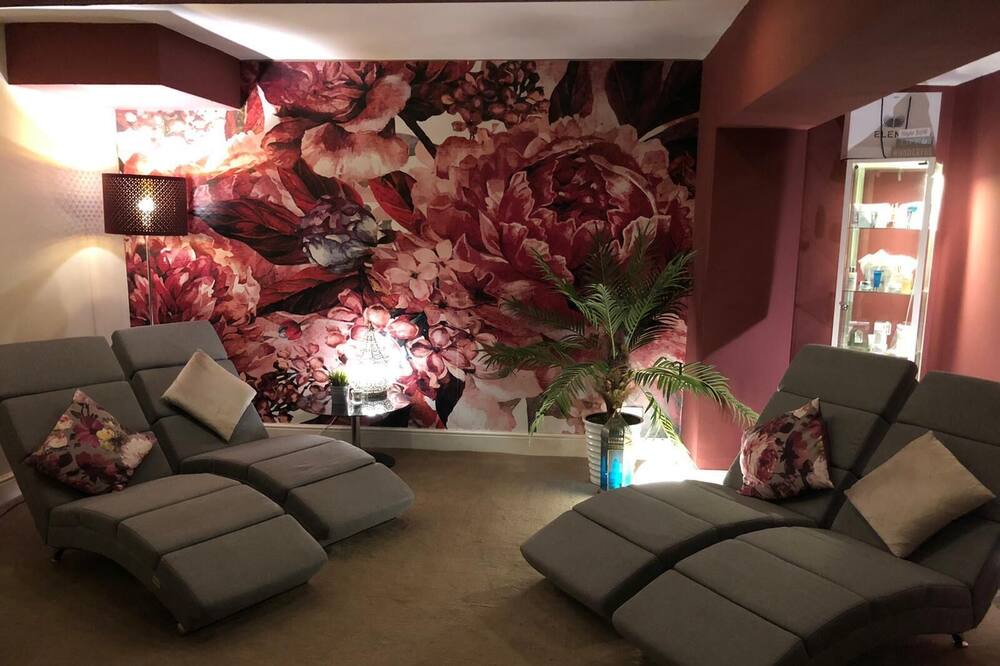 Photo of Others in Wellington