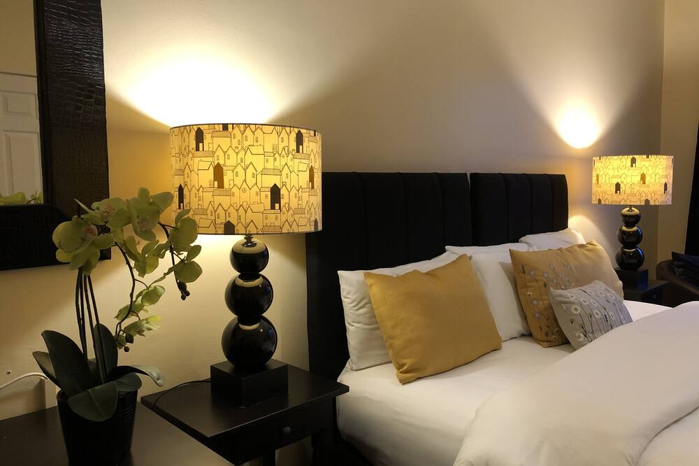 Photo of Bedroom in Wellington