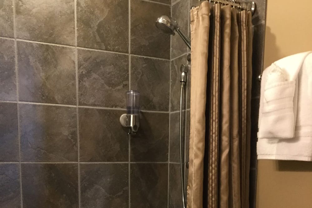 Photo of Bathroom in Urbana