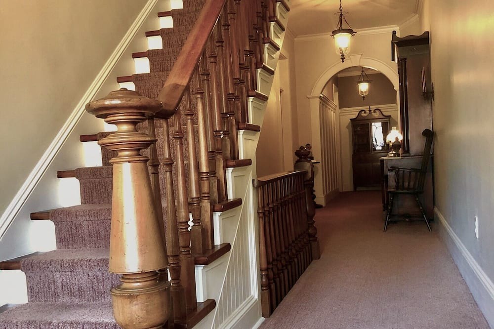 Photo of Others in Urbana