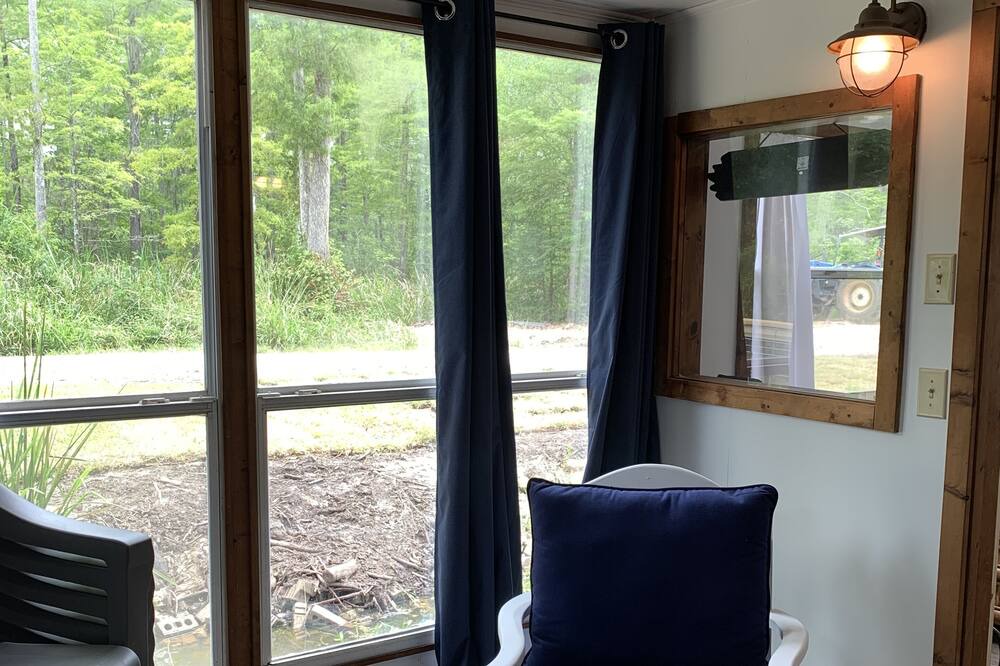 Photo of Livingroom in Westlake