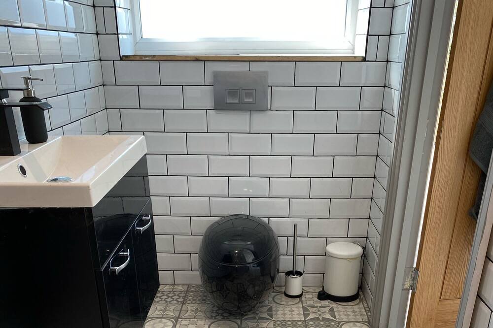 Photo of Bedroom in Pill