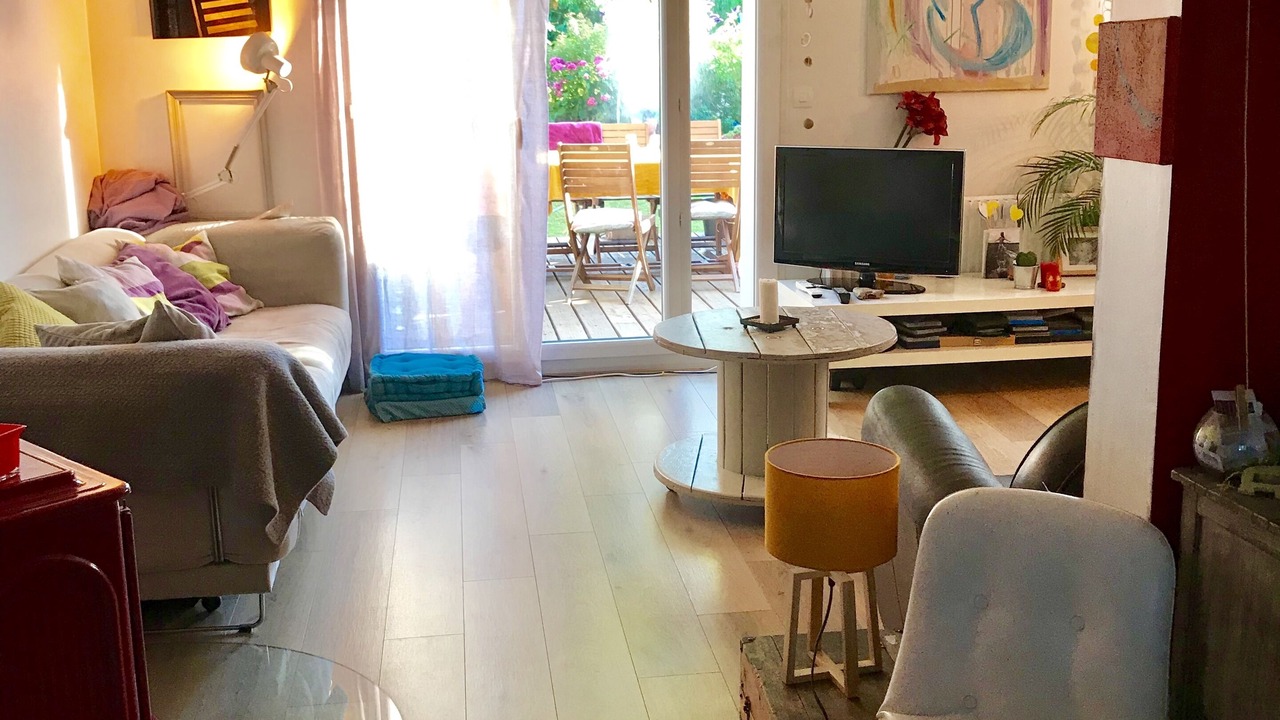 Photo of Others in Orsay