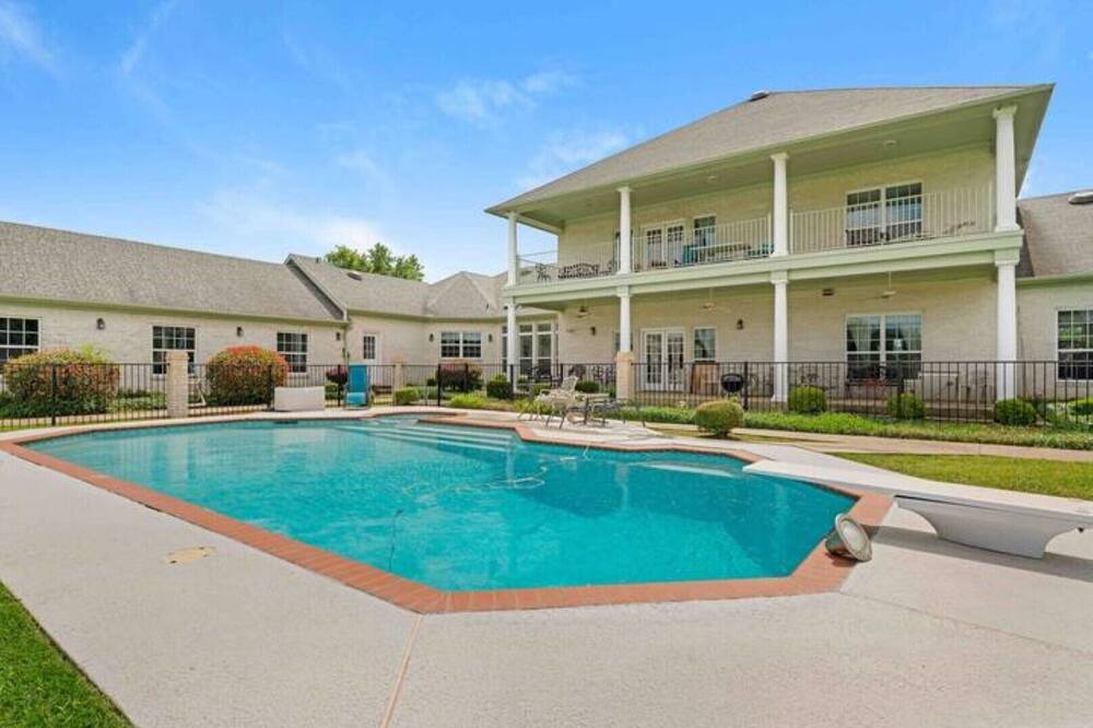 Photo of Outdoor in Dallas