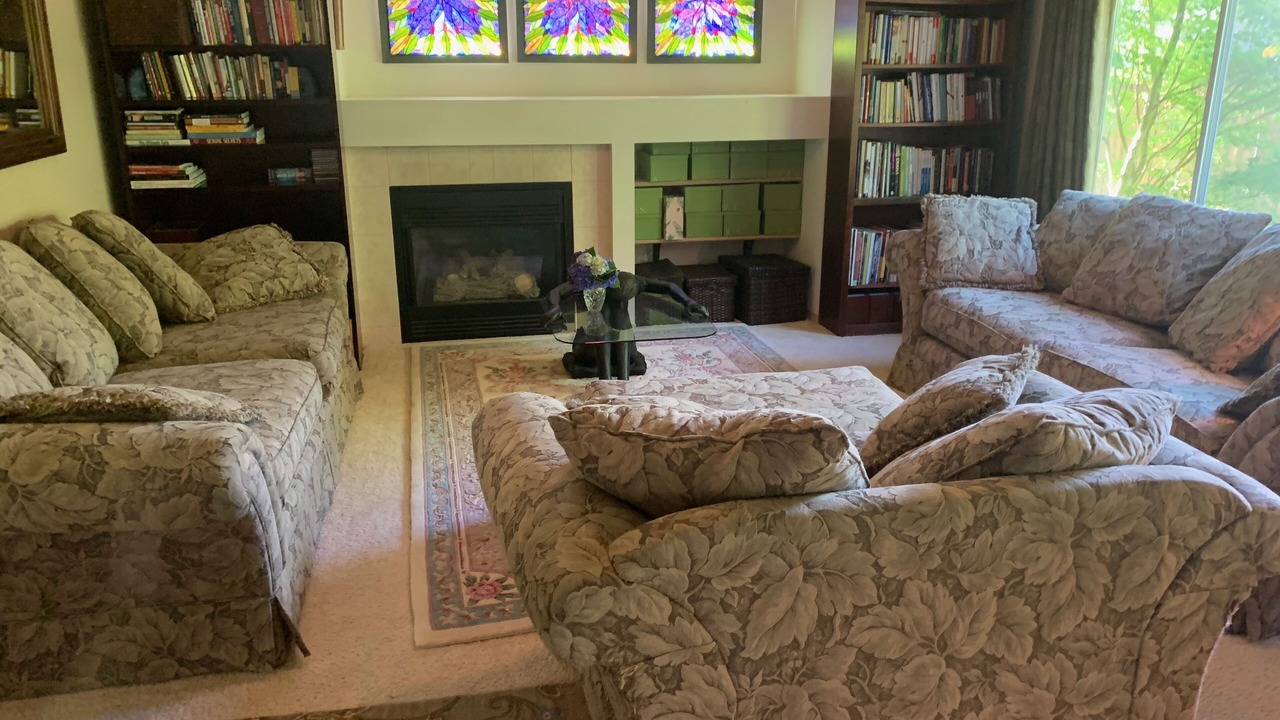 Photo of Livingroom in Holly