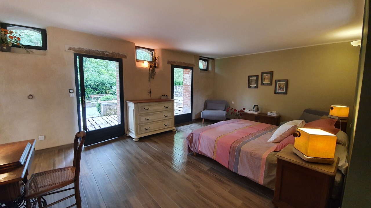 Photo of Others in Saint-Sauveur-la-Pommeraye