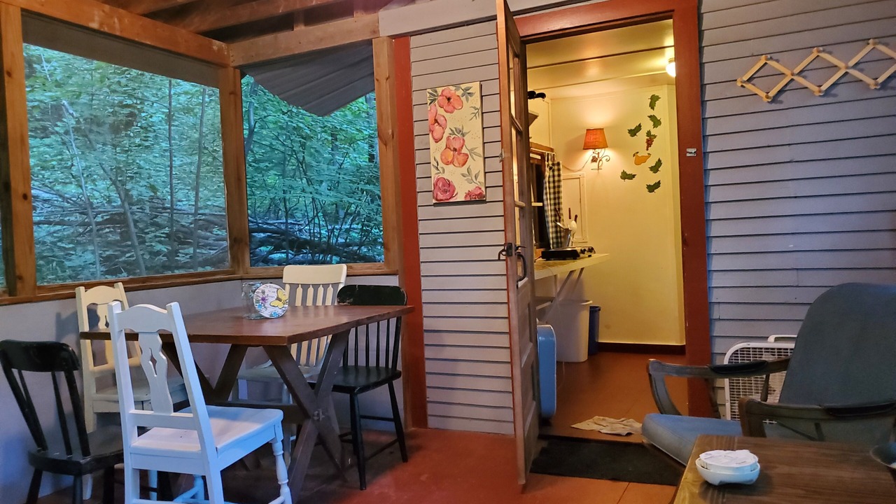 Photo of Patio Balcony in Forest Dale