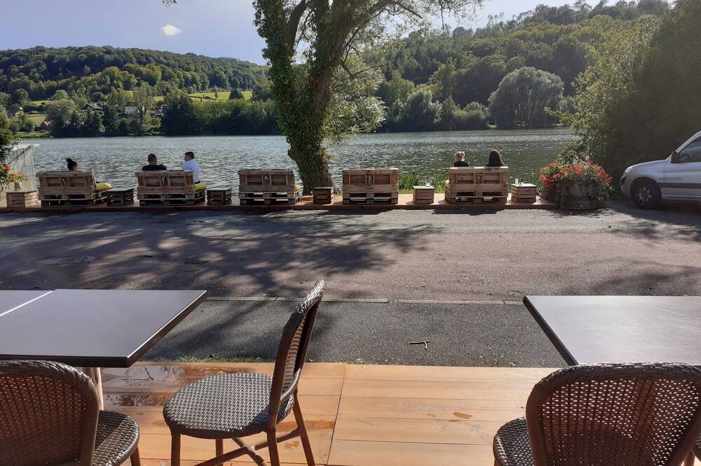 Photo of Patio Balcony in Incheville