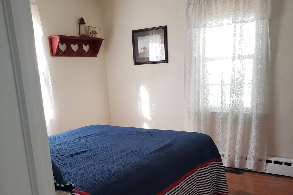 Photo of Bedroom in Wrightsville
