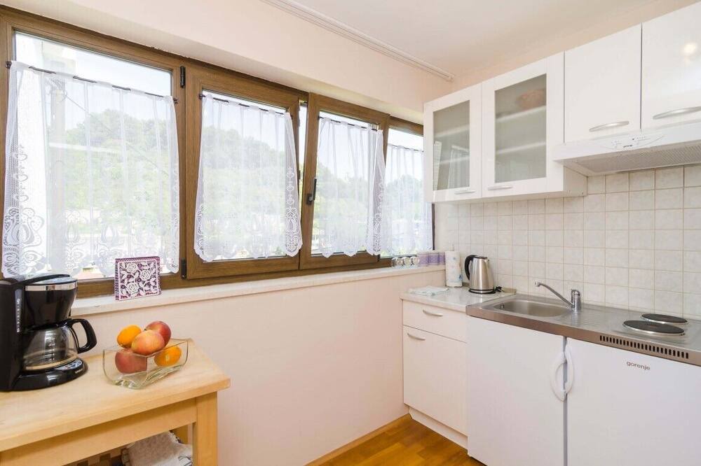 Photo of Kitchen in Okuklje