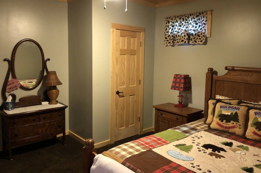 Photo of Bedroom in Sun Valley Lake