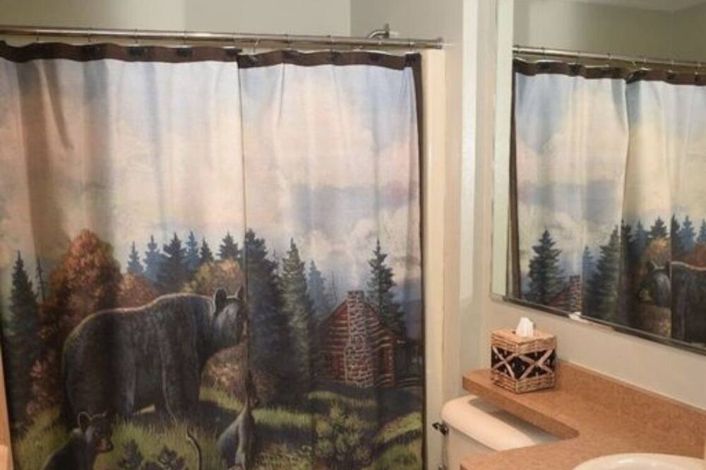 Photo of Bedroom in Sun Valley Lake
