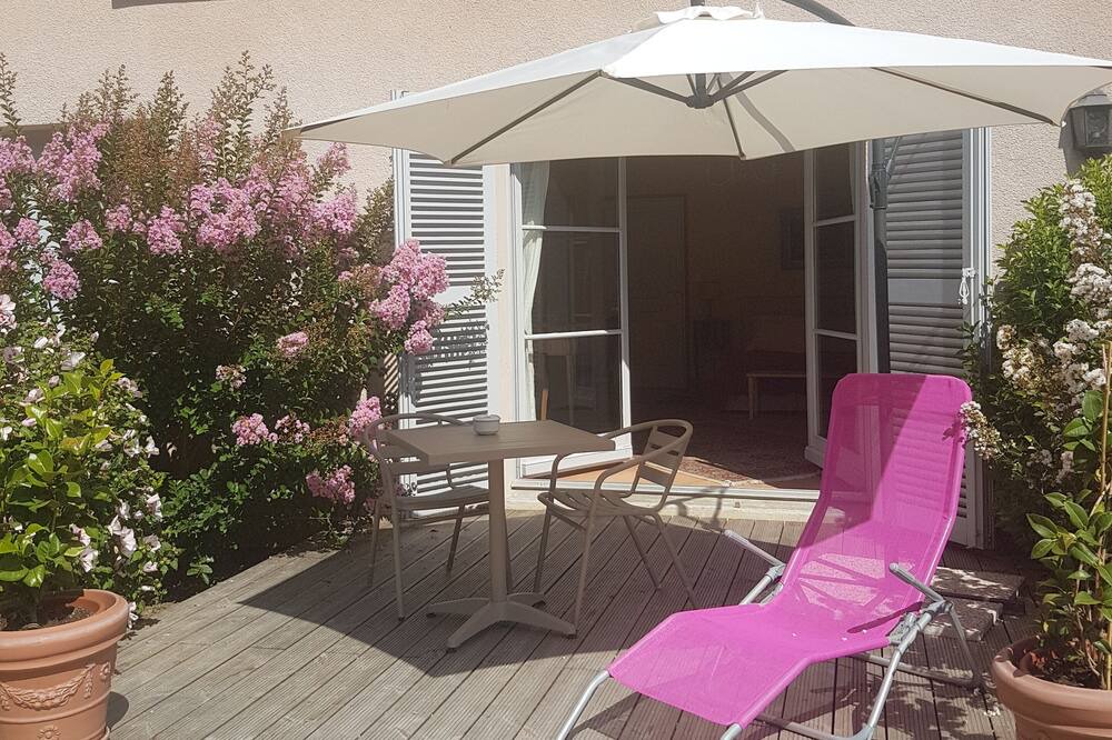 Photo of Patio Balcony in Savonnieres