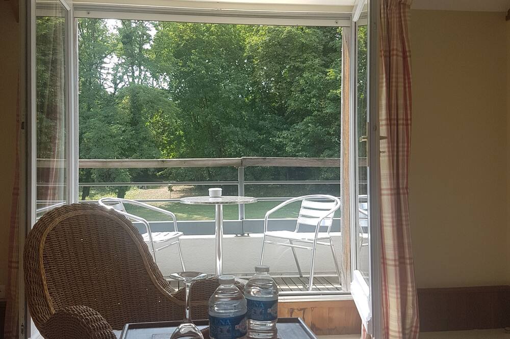 Photo of Bedroom in Savonnieres