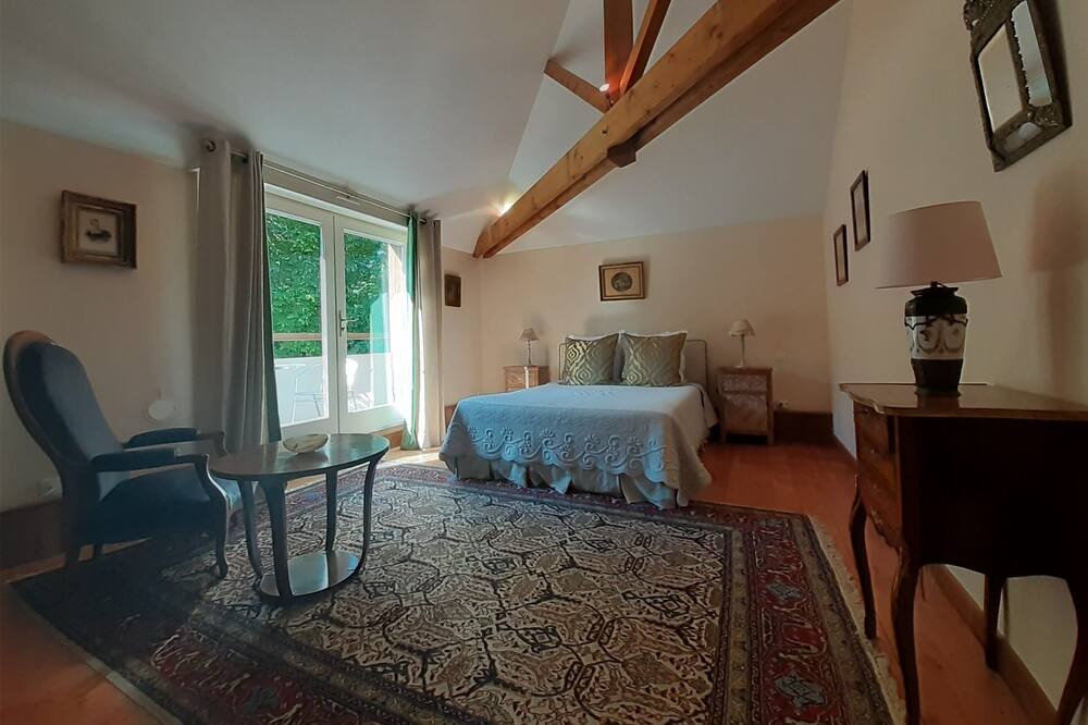 Photo of Bedroom in Savonnieres