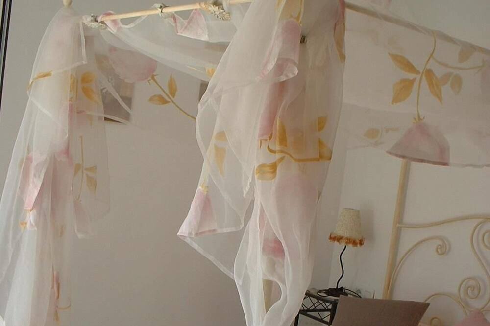 Photo of Bedroom in Costa del Zefir