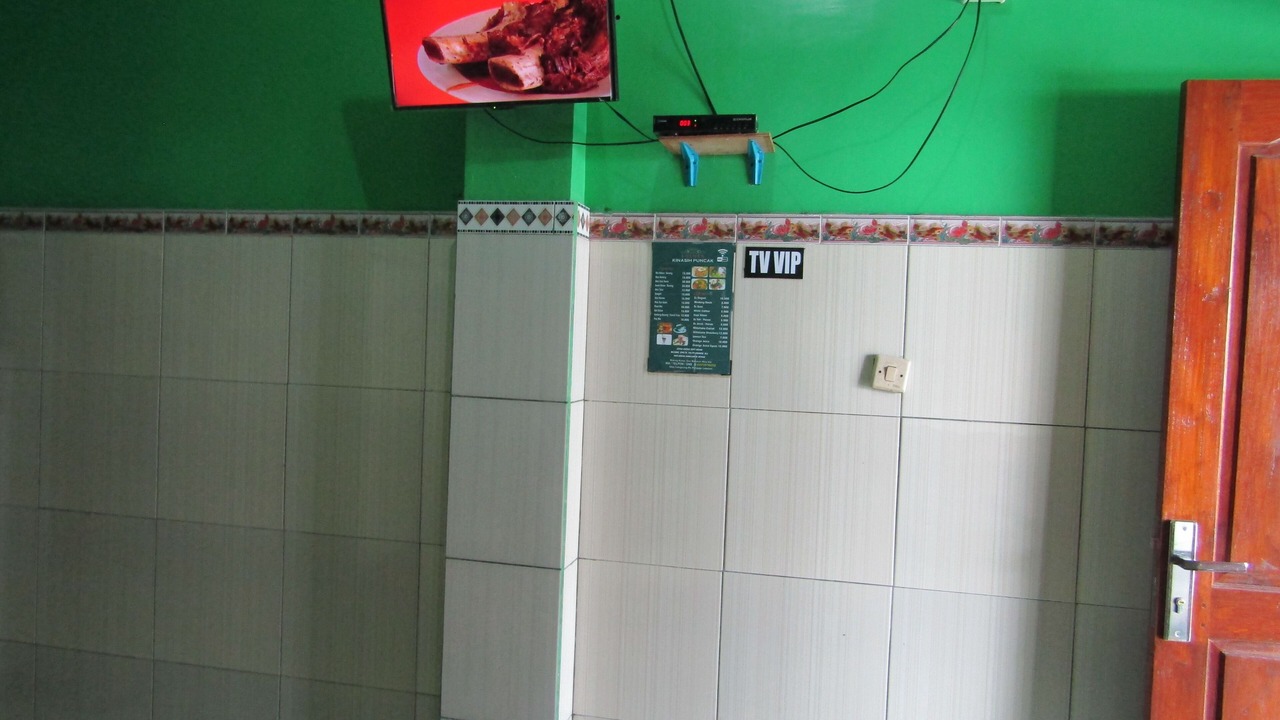 Photo of Bedroom in Kretek