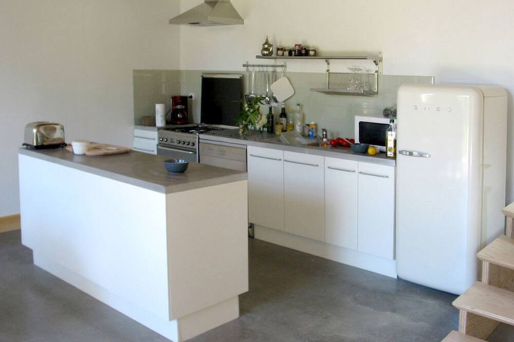 Photo of Kitchen in Riville