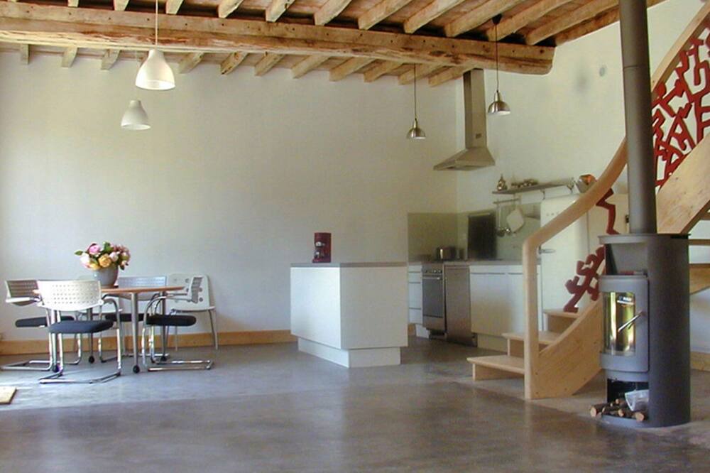 Photo of Livingroom in Riville