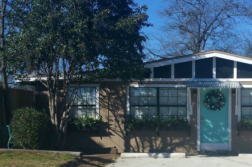 Photo of Outdoor in Robinson
