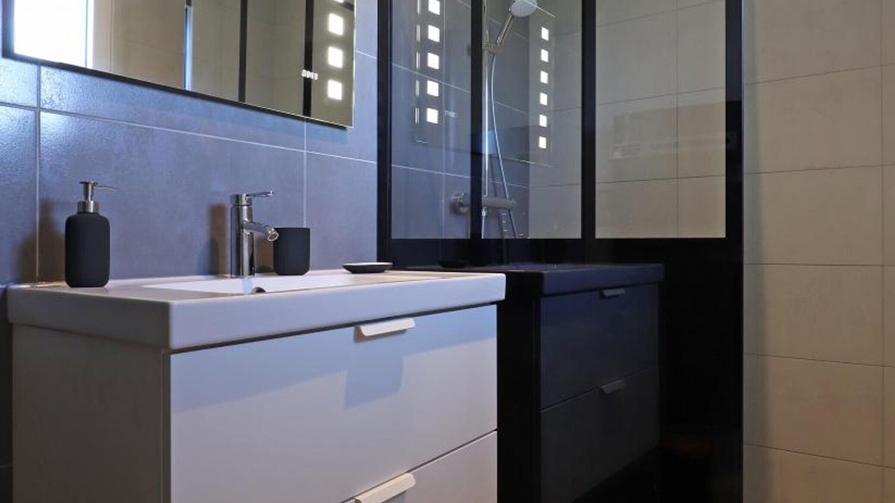 Photo of Others in Joue-du-Plain