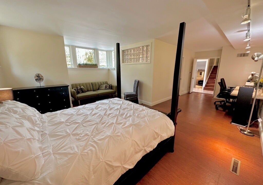 Photo of Others in Blawenburg