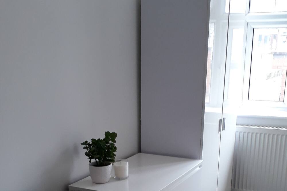 Photo of Others in Heston Central