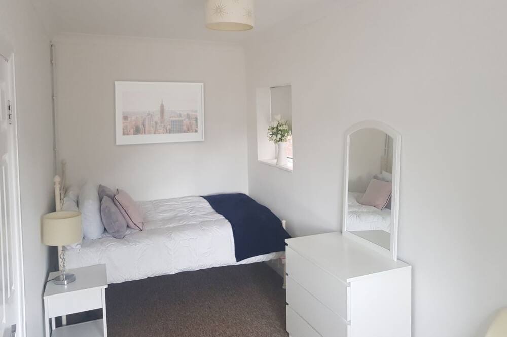 Photo of Bedroom in Heston Central