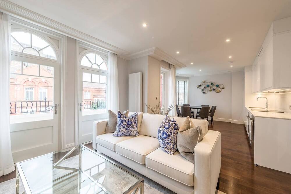 Photo of Others in Ravenscourt Park