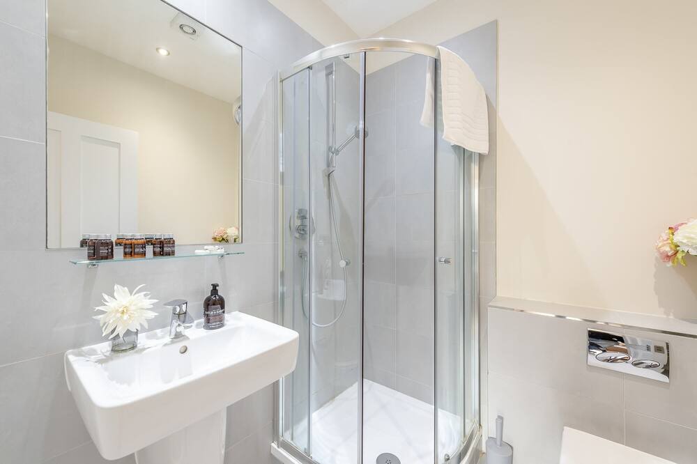 Photo of Others in Ravenscourt Park