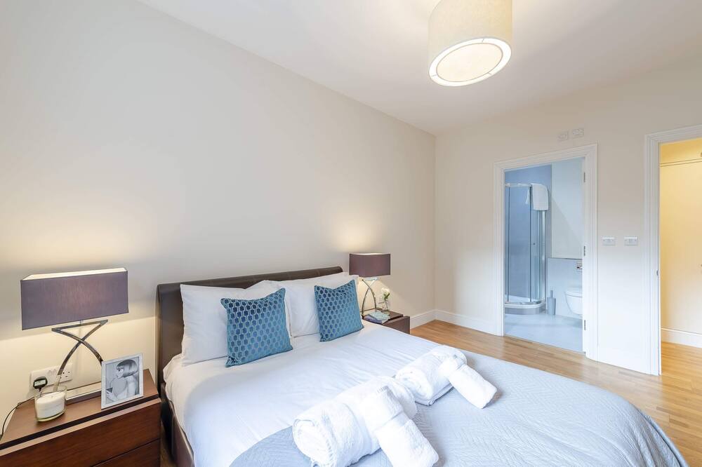 Photo of Others in Ravenscourt Park