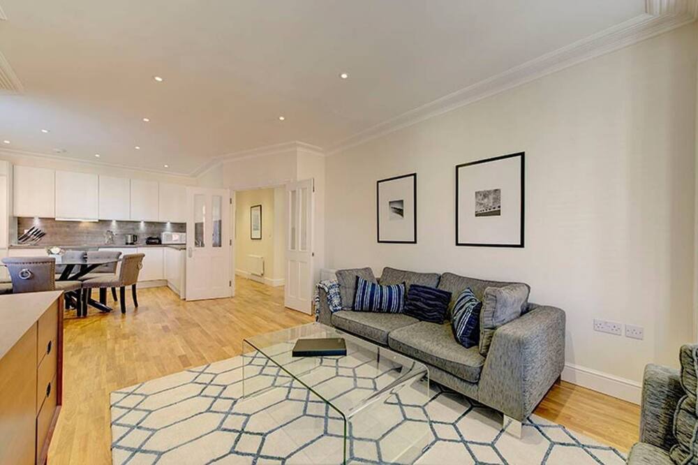 Photo of Others in Ravenscourt Park