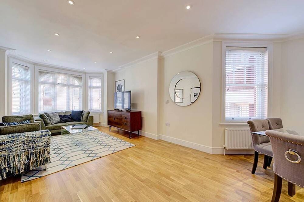 Photo of Others in Ravenscourt Park