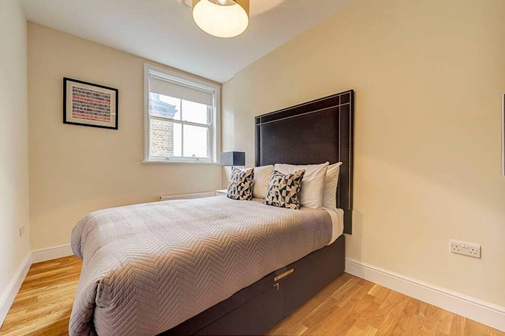 Photo of Others in Ravenscourt Park