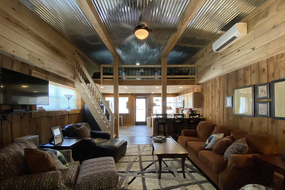 Photo of Livingroom in Norfork