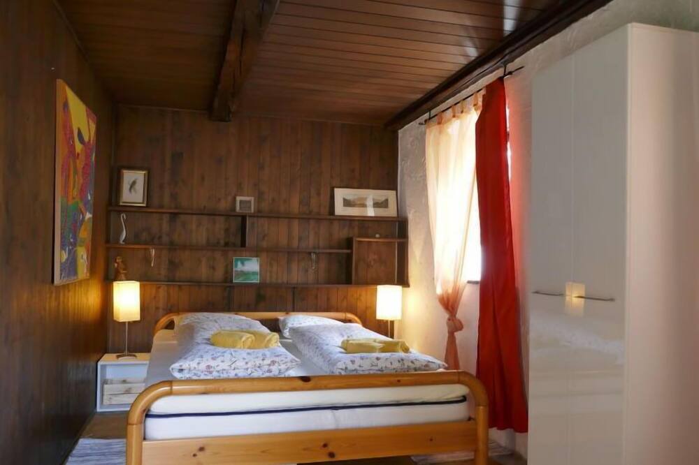 Photo of Bedroom in Semione
