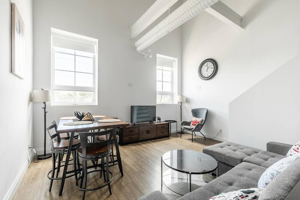 Photo of Livingroom in Kirkendall North