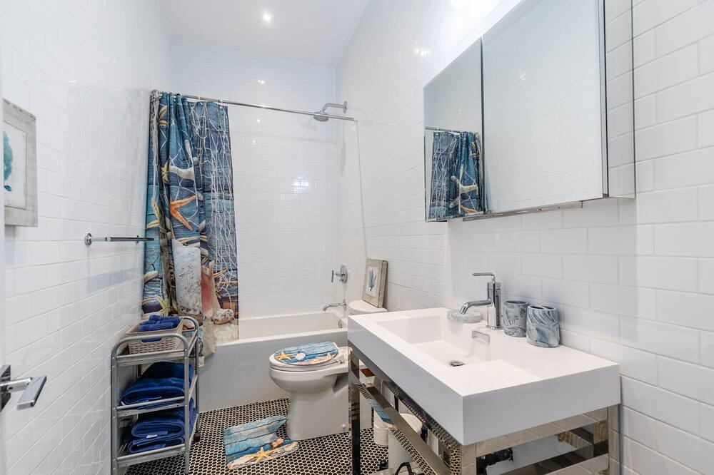 Photo of Bathroom in Kirkendall North