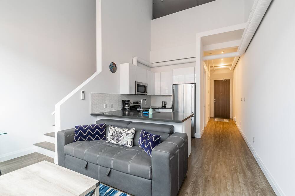 Photo of Livingroom in Kirkendall North