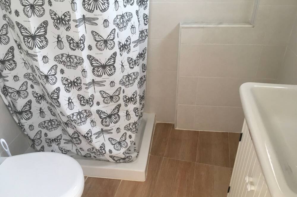Photo of Bathroom in Fortaleny
