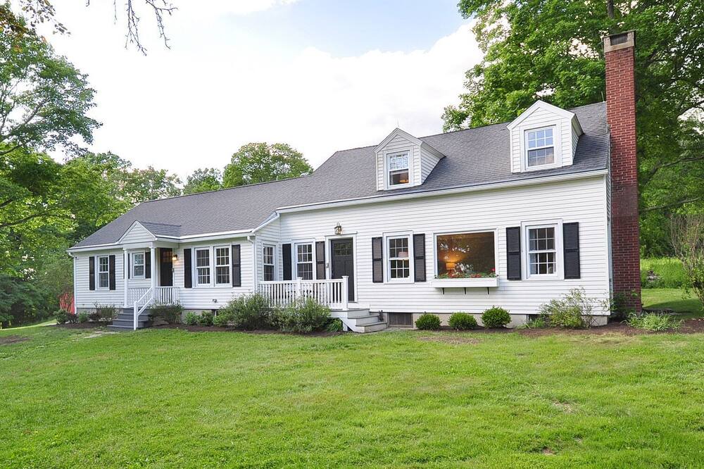 Photo of Outdoor in Litchfield