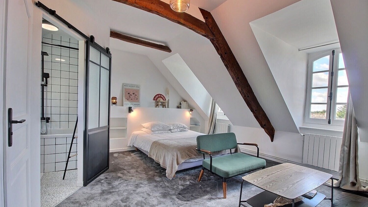 Photo of Bedroom in Lamballe
