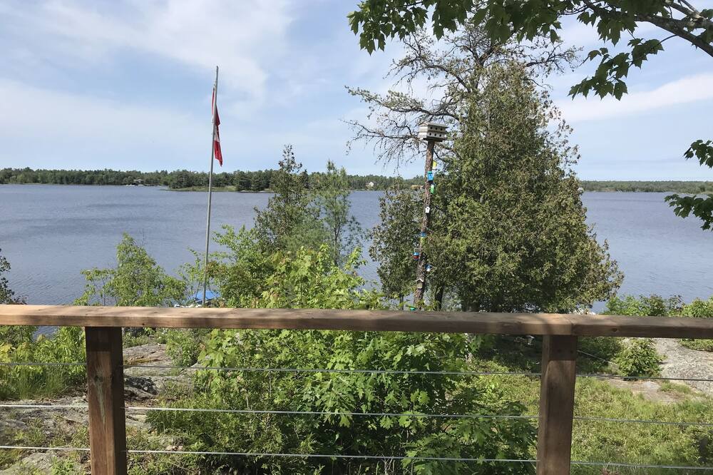 Photo of Patio Balcony in Pointe au Baril