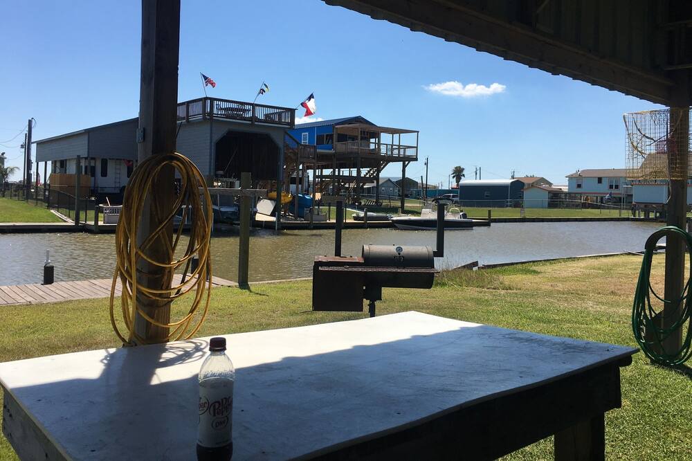 Photo of Outdoor in Bay City