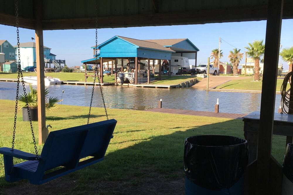 Photo of Others in Bay City