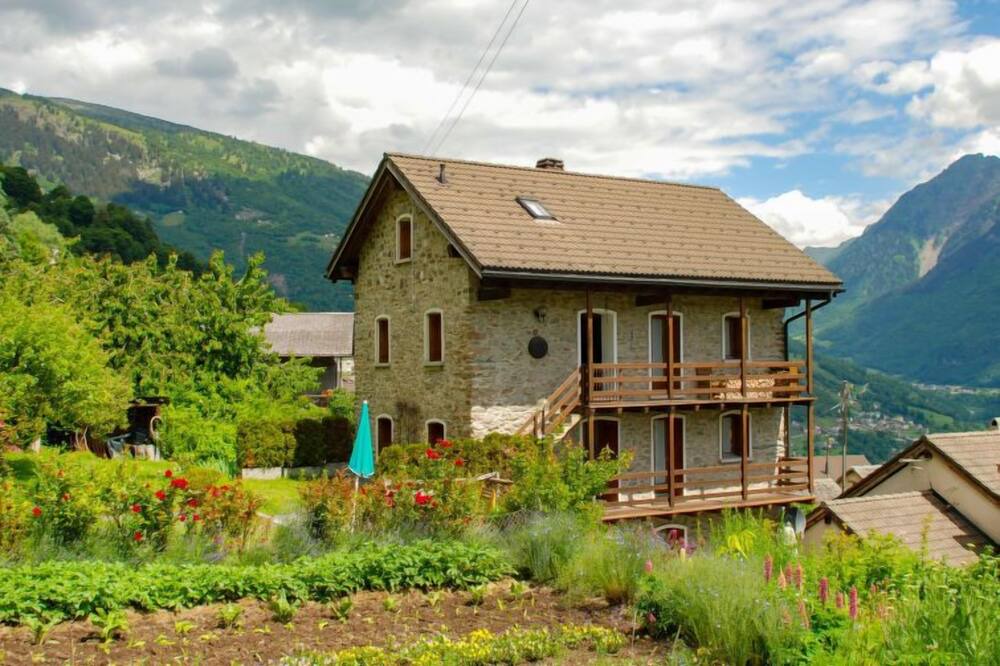 Photo of Outdoor in Leontica