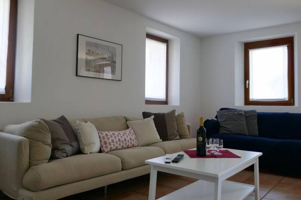 Photo of Livingroom in Leontica